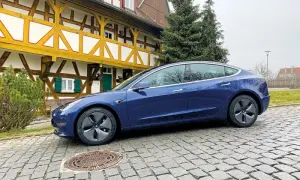 Tesla Model 3 Dual Motor: Leistungsstark, günstig im Vergleich und mehr