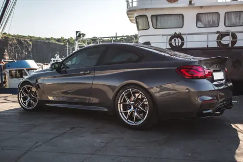 BMW Gebrauchtteile: Bis zu 70% sparen – So geht's sicher!