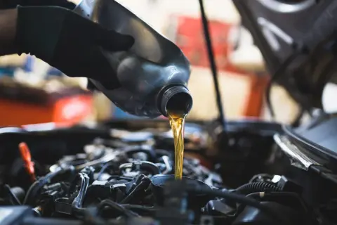Motoröl wechseln: So vermeiden Sie teure Schäden am Motor
