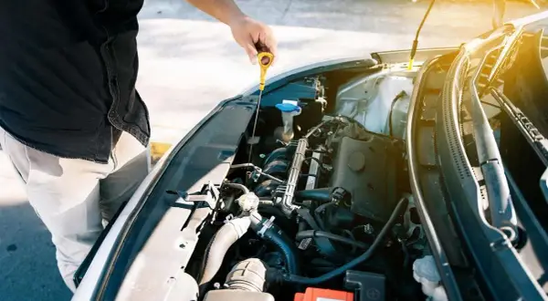 Wie viel Kühlflüssigkeit passt in ein Auto? So vermeiden Sie teure Schäden